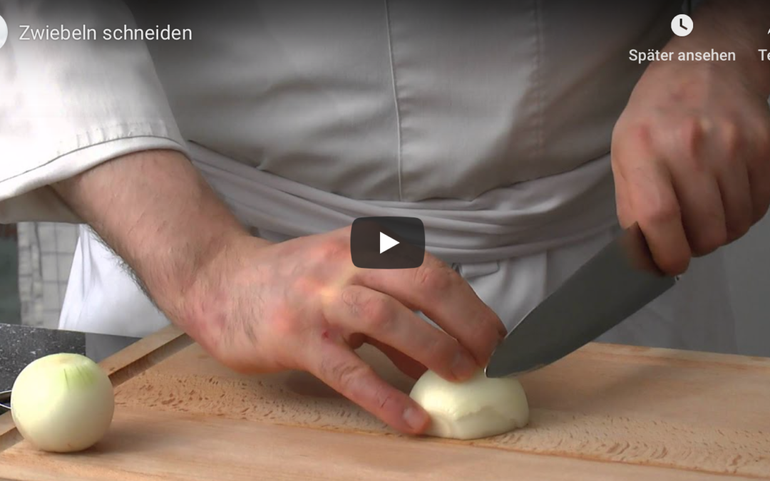 Zwiebeln schneiden
